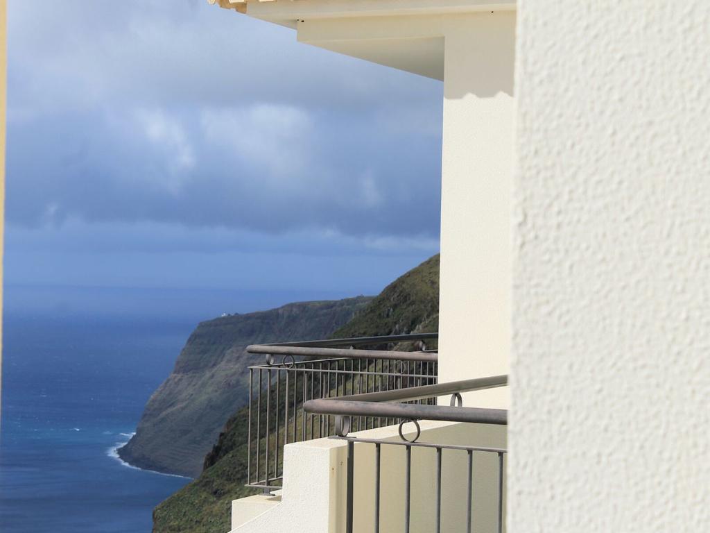 The Best Sea View In Madeira - Casa Farol Faja da Ovelha Bagian luar foto