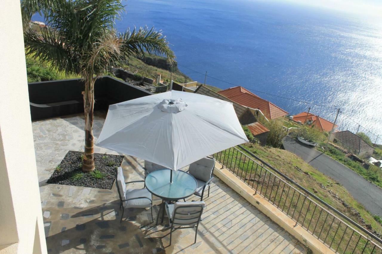 The Best Sea View In Madeira - Casa Farol Faja da Ovelha Bagian luar foto